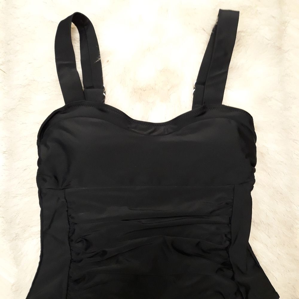 NWOT 1 piece bathing suit sz small - Picture 8 of 8